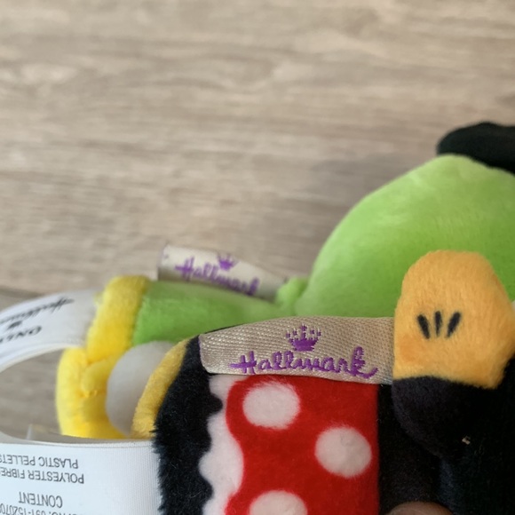 Itty Bittys Mickey Mouse and Minnie Mouse Plushes. - Picture 5 of 7